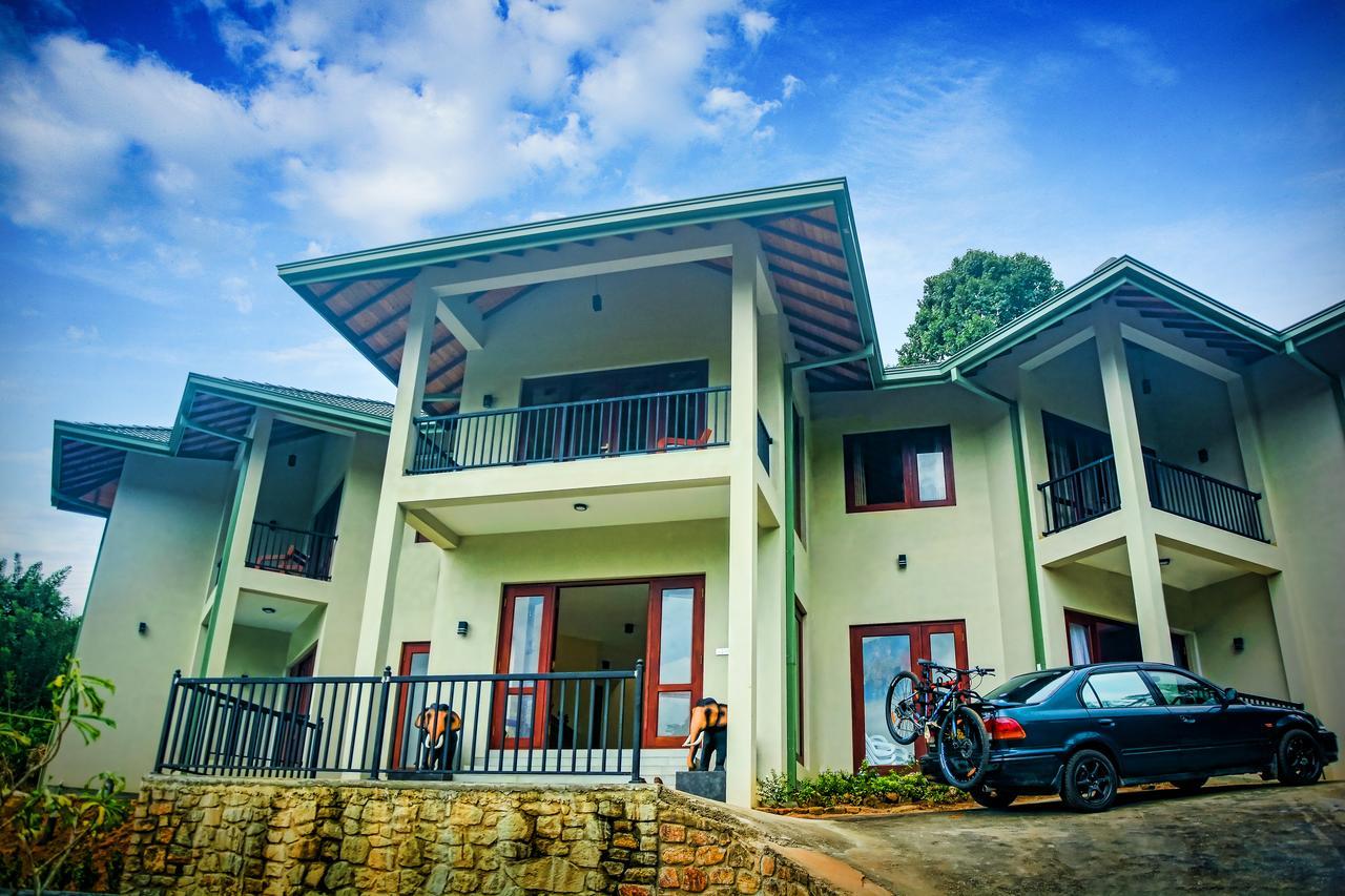 The Grand Hills Hotel Kandy Ngoại thất bức ảnh