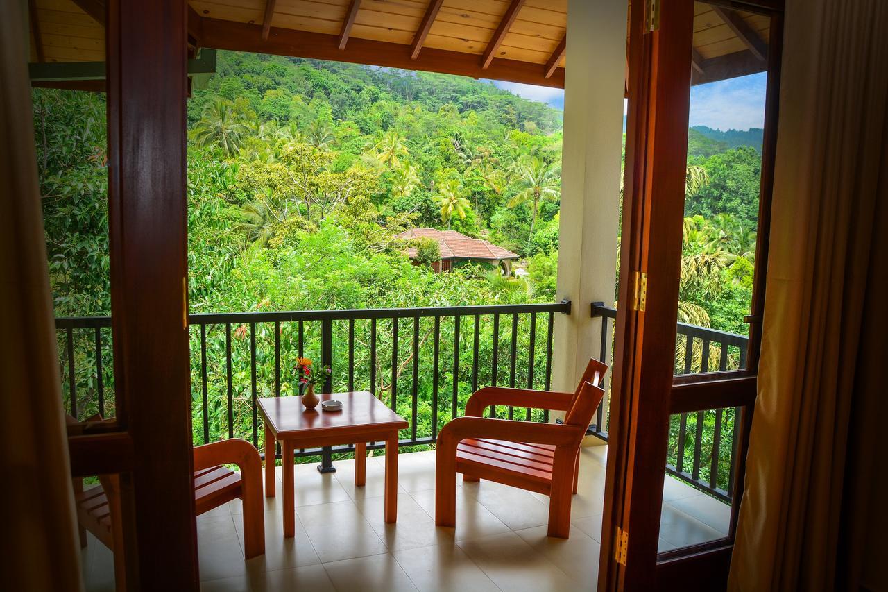 The Grand Hills Hotel Kandy Ngoại thất bức ảnh