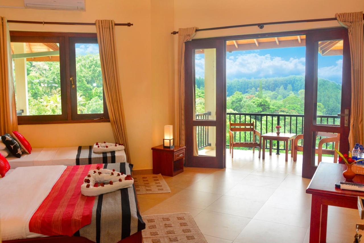 The Grand Hills Hotel Kandy Ngoại thất bức ảnh